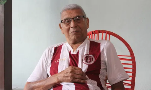 
          Imagem ilustrativa da imagem “Participei da era de ouro do futebol capixaba”, conta ex-goleiro da Desportiva
          