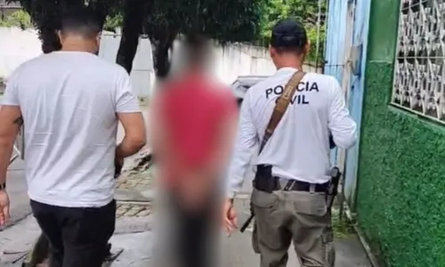
          Imagem ilustrativa da imagem Pastor evangélico é preso suspeito de abusar de filhas gêmeas em PE
          
