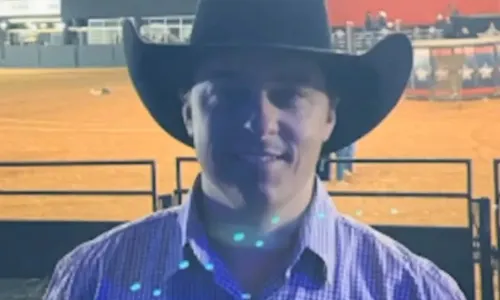 
          Imagem ilustrativa da imagem Peão assassinado em festa no Noroeste do ES: suspeito é preso
          