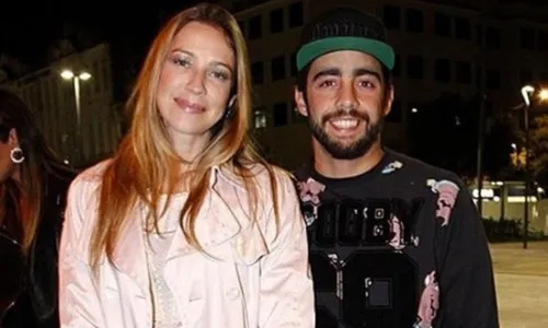 
          Imagem ilustrativa da imagem Piovani critica Scooby por não levar filho na escola: 'Para quem acha ele o máximo'
          