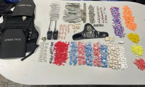 
          Imagem ilustrativa da imagem Polícia Militar realiza apreensão de drogas durante operação em Vitória
          