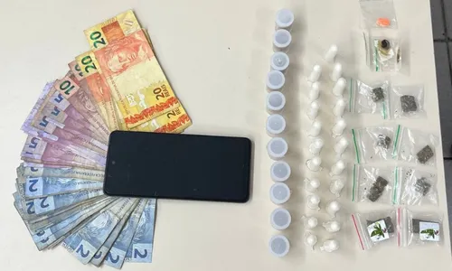 
          Imagem ilustrativa da imagem Polícia investiga organização criminosa de Vila Velha e prende três suspeitos
          