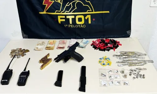 
          Imagem ilustrativa da imagem Polícia prende três suspeitos em operação de combate ao tráfico em Vitória
          