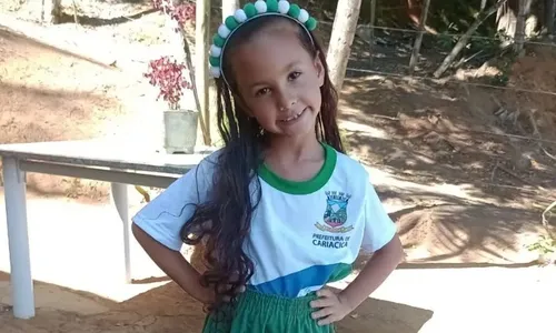 
          Imagem ilustrativa da imagem Polícia procura pai suspeito de matar menina e ferir esposa em Cariacica
          