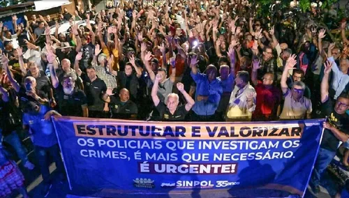 
          Imagem ilustrativa da imagem Policiais Civis voltam a cruzar os braços por 24 horas nesta quinta-feira
          