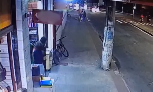 
          Imagem ilustrativa da imagem Policial atira em motociclista após briga de trânsito na Serra
          