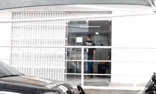 
          Imagem ilustrativa da imagem Quadrilha capixaba aplicava golpes em MG e tinha vida de luxo no ES
          