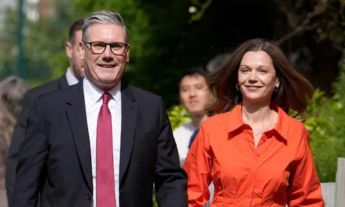 
          Imagem ilustrativa da imagem Reino Unido: Foco do novo governo será na renovação nacional, diz Keir Starmer
          