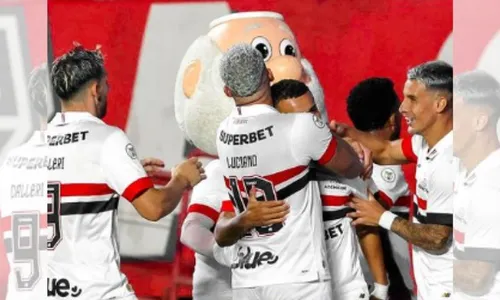 
          Imagem ilustrativa da imagem São Paulo vence Criciúma e afasta crise em jogo com recorde e falha bizarra
          