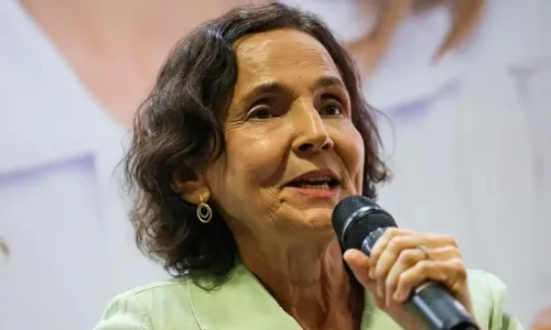 
          Imagem ilustrativa da imagem Secretária executiva do MEC, Izolda Cela comunica saída da pasta
          