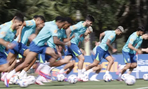 
          Imagem ilustrativa da imagem Seleção brasileira encara México em amistoso neste sábado nos EUA
          