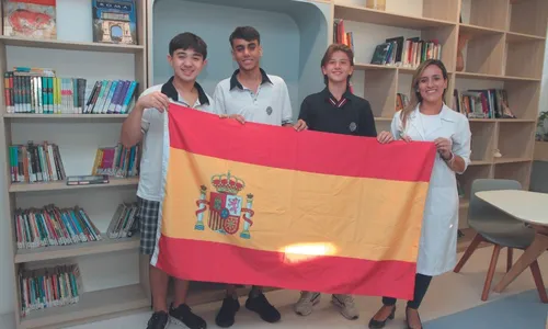 
          Imagem ilustrativa da imagem Senado faz propostas de mudanças no ensino médio. Entenda
          