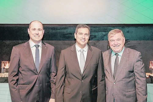 
          Imagem ilustrativa da imagem Sicoob celebra 35 anos no Estado
          