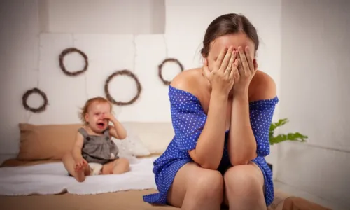 
          Imagem ilustrativa da imagem Sobrecarga materna: ainda precisamos falar sobre isso!
          