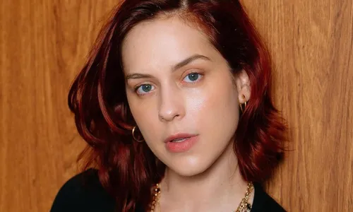 
          Imagem ilustrativa da imagem Sophia Abrahão revela perseguição de stalker: 'Tenebroso'
          