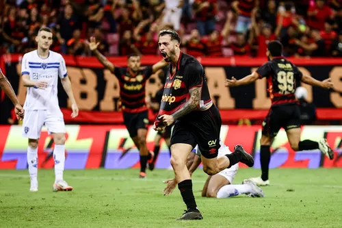 
          Imagem ilustrativa da imagem Sport briga por liderança na Série B diante do América/MG na noite desta segunda
          