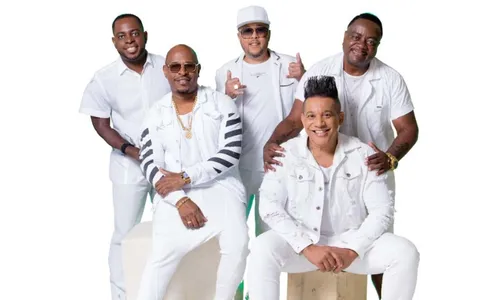 
          Imagem ilustrativa da imagem Sucessos do grupo Molejo neste sábado em Vila Velha
          