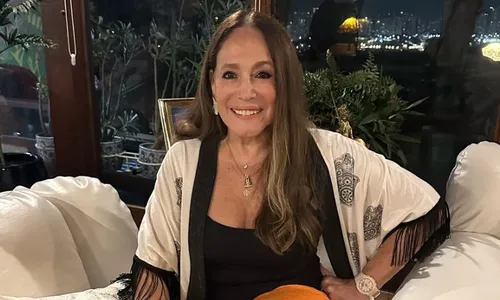 
          Imagem ilustrativa da imagem Susana Vieira conta como foi contracenar com ex-marido depois da separação
          