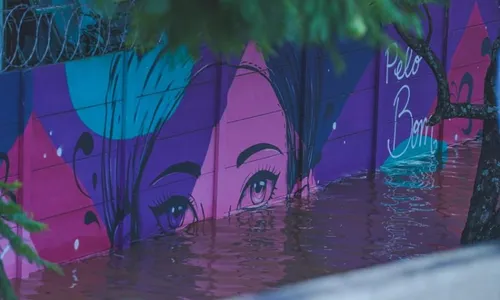 
          Imagem ilustrativa da imagem Chuva volta a alagar vias em Porto Alegre
          