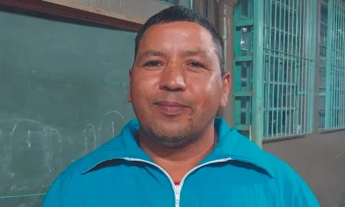 
          Imagem ilustrativa da imagem Tragédia no RS: “O amor aos animais me fez cuidar deles”, diz catador
          