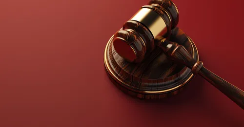 
          Imagem ilustrativa da imagem Treinador de futebol que estuprou e matou adolescente em 2016 é condenado
          