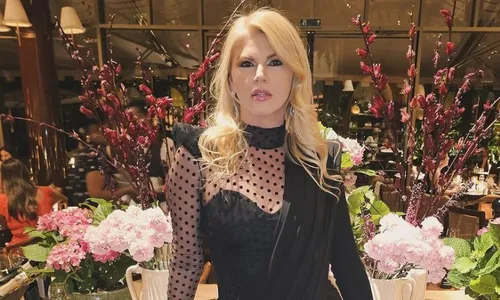 
          Imagem ilustrativa da imagem Val Marchiori pede medida protetiva contra ex-marido: 'Cuidar de mim'
          