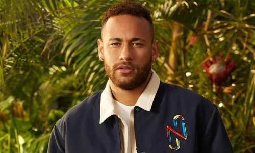 
          Imagem ilustrativa da imagem Veja quais serão os lotes e famosos que estarão presentes no leilão de Neymar
          