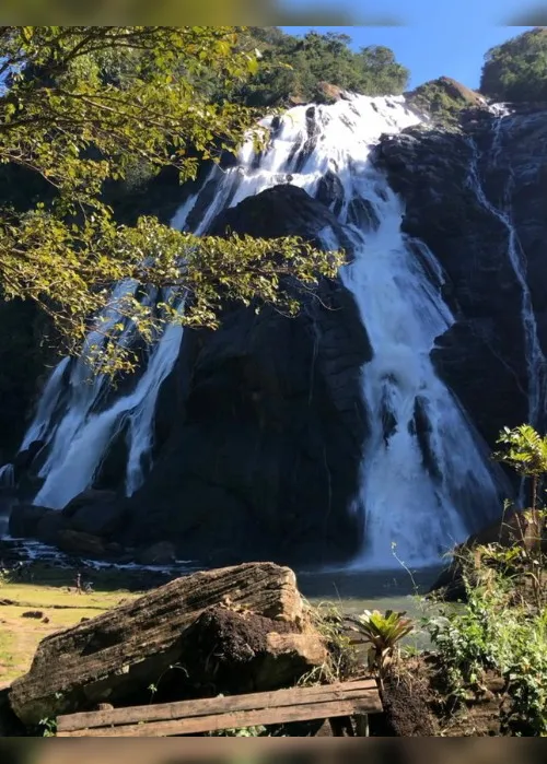 Imagem ilustrativa da imagem Com 144 metros, Cachoeira da Fumaça em Alegre é a maior do ES