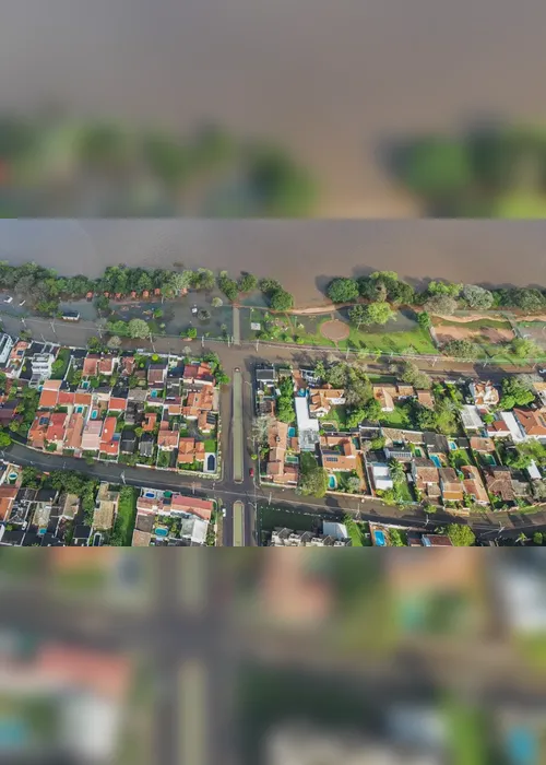 Imagem ilustrativa da imagem Com novas chuvas, Porto Alegre pode ficar alagada por mais de um mês