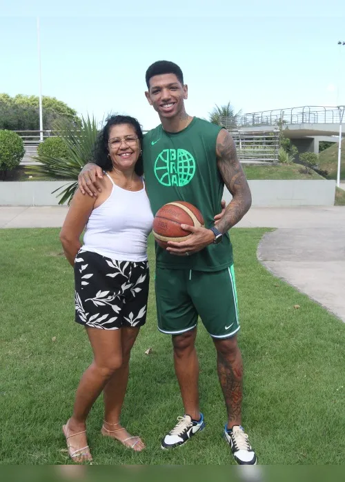 Imagem ilustrativa da imagem Olimpíadas: Didi Louzada representa o ES no Basquete masculino