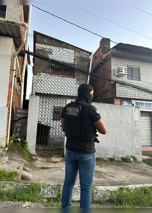 Imagem ilustrativa da imagem Operação contra tráfico de drogas mobiliza 300 policiais em 14 cidades de PE