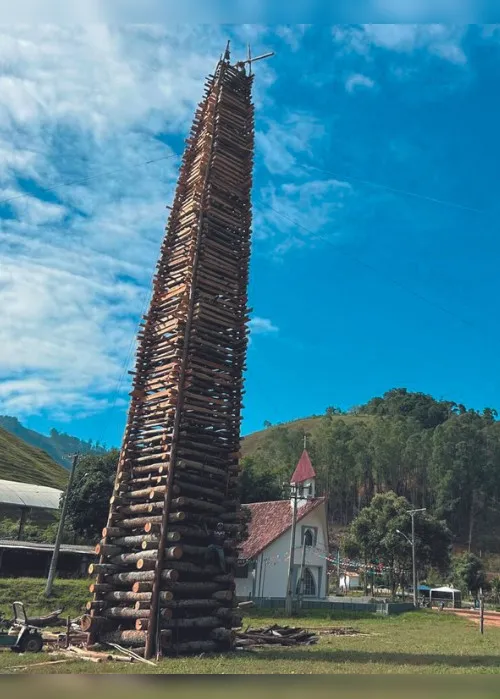 Imagem ilustrativa da imagem Recorde com fogueira gigante em São João no Sul do ES