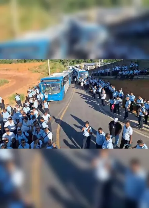 Imagem ilustrativa da imagem Rodoviários do ES encerram paralisação e liberam saída de ônibus da garagem