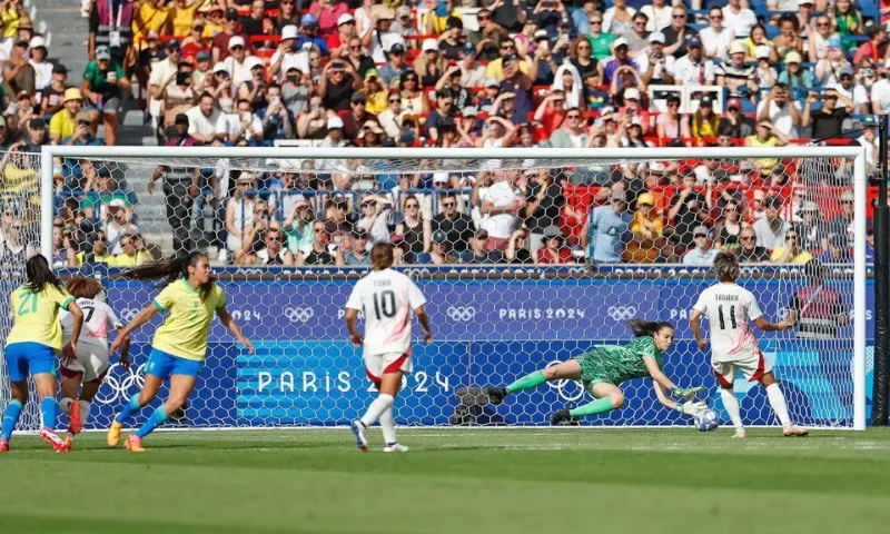 Imagem ilustrativa da imagem Brasil leva virada do Japão e fica em situação delicada no futebol feminino