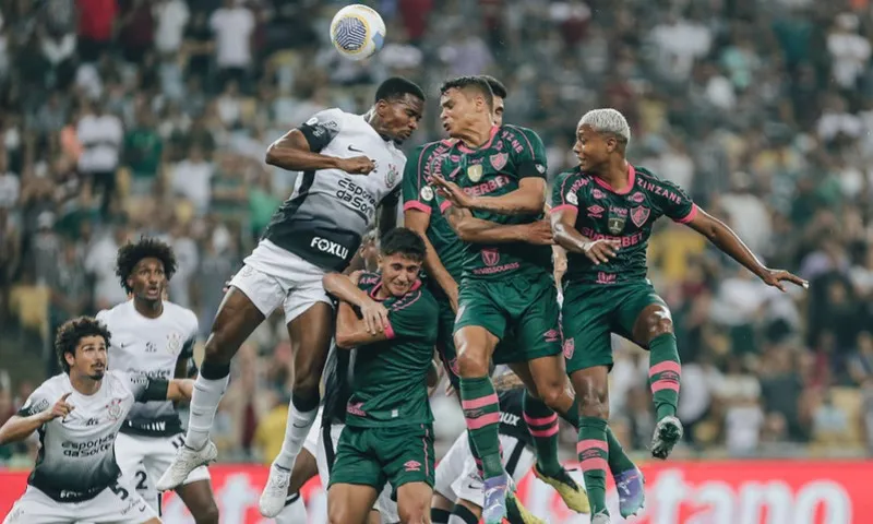 Imagem ilustrativa da imagem Corinthians aumenta risco de rebaixamento no Brasileirão após tropeço em Fortaleza