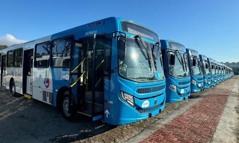 Imagem ilustrativa da imagem Mais de 270 ônibus Euro 6 até o fim do ano no Transcol