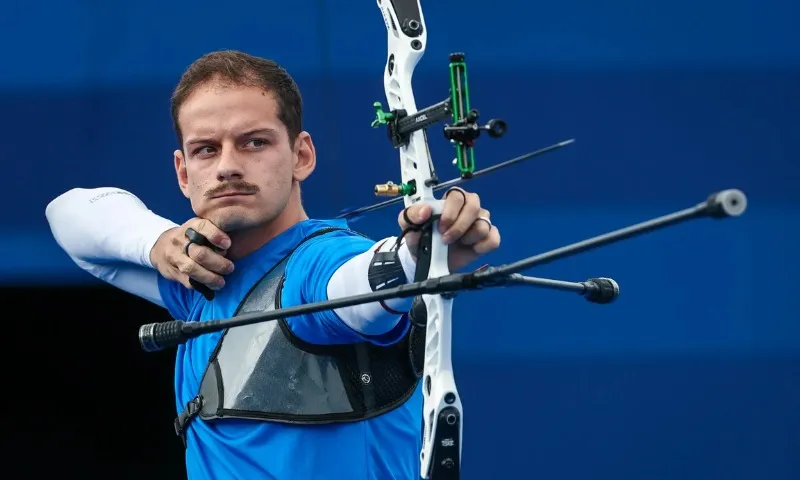 Imagem ilustrativa da imagem Marcus D'Almeida é eliminado no tiro com arco