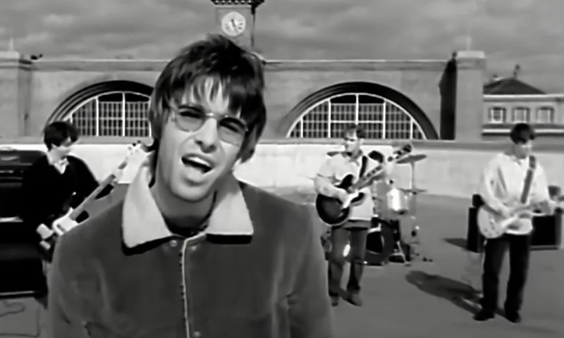 Imagem ilustrativa da imagem Oasis vai voltar? Irmãos Gallagher fazem publicações enigmáticas