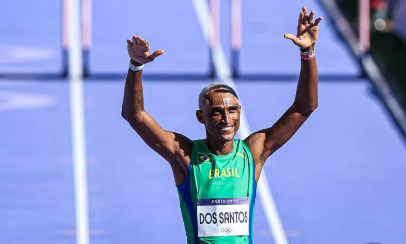 Imagem ilustrativa da imagem Piu não vai bem, mas avança à final nos 400m com barreiras das Olimpíadas