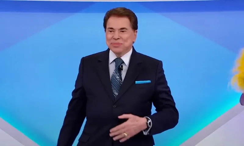 Imagem ilustrativa da imagem Silvio Santos é internado com H1N1 em São Paulo e passa por exames