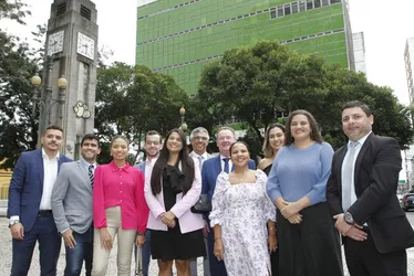 Imagem ilustrativa da imagem 100 advogados vão atender de graça na Praça Oito nesta sexta