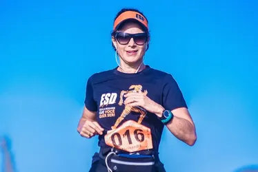 Imagem ilustrativa da imagem 120 km de corrida para incentivar mulheres