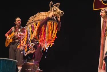 Imagem ilustrativa da imagem 4 espetáculos para encerrar o Festival de Teatro com chave de ouro