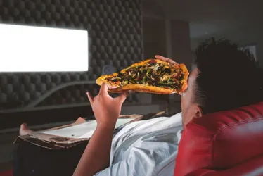 Imagem ilustrativa da imagem Quais são os riscos para a saúde dos jovens que não fazem atividades físicas?