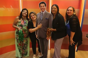 Imagem ilustrativa da imagem “A alegria de Silvio Santos vai nos marcar para sempre”, afirmam fãs