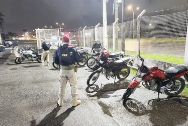 Imagem ilustrativa da imagem Ação conjunta das polícias põe fim a rolezinho de motos no Recife