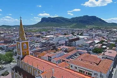 Imagem ilustrativa da imagem Alerta de vendaval para 71 cidades de Pernambuco nas próximas 36 horas