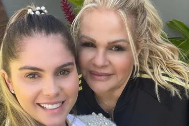 Imagem ilustrativa da imagem Bárbara Evans desabafa sobre depressão da mãe: "Coisa muito ruim"