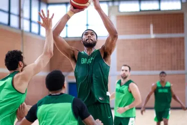 Imagem ilustrativa da imagem Basquete masculino na Olimpíada tem Brasil de volta e show de craques