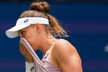 Imagem ilustrativa da imagem Bia Haddad cita mal-estar após ser eliminada no US Open: 'Fiquei ansiosa'